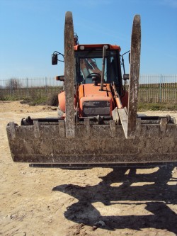 Багер-Утоварач (Комбиниран) Fiat Kobelco B100