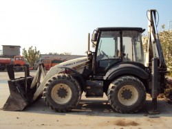 Багер-Утоварач (Комбиниран) Terex 980