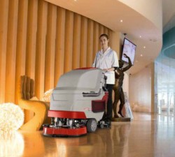 Подомиещи машини Omnia 32 BT