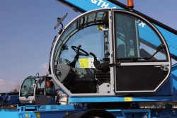 Rotating Rough Terrain Telehandler Genie GTH-4016 R