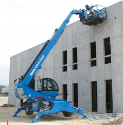 Rotating rough terrain telehandler Genie GTH-4018R