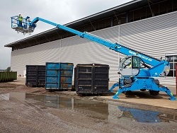 Rotating rough terrain telehandler Genie GTH-4018R